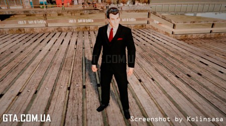 Пирс Броснан